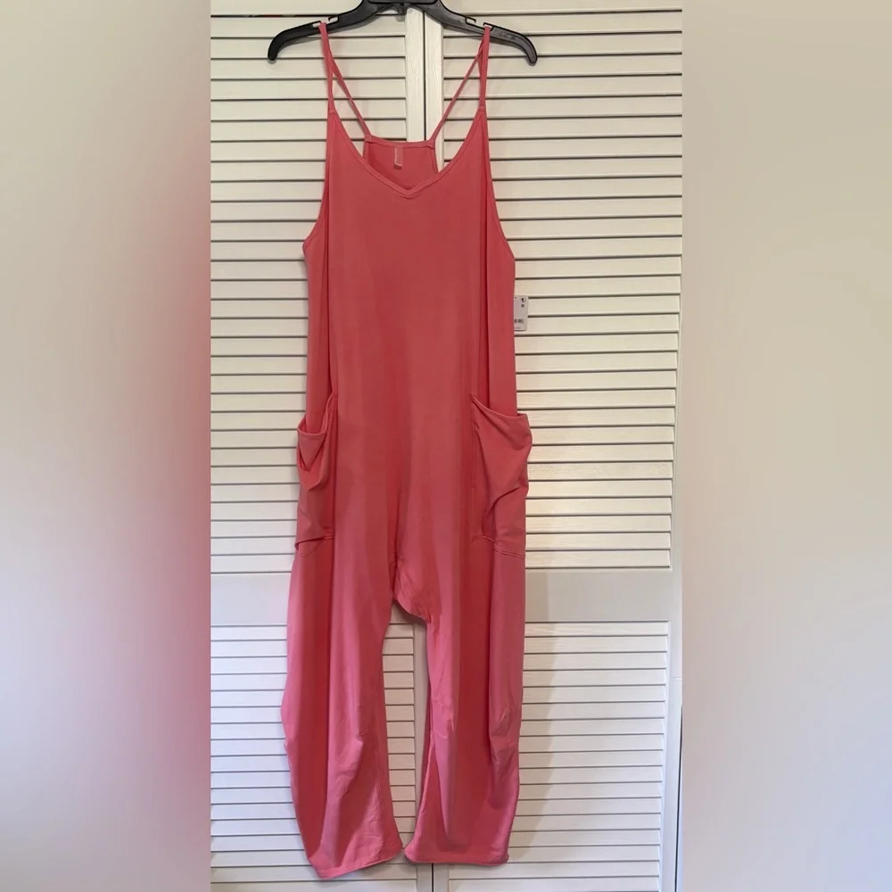 NWT FP Movement Hot Shot Onesie Hibiscus XL - Picture 2 of 8